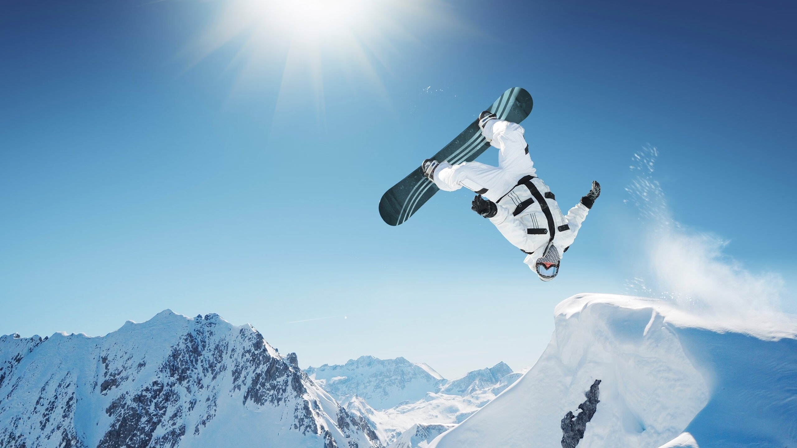 世界杯震撼瞬间：逆转战局的经典演绎，足球世界杯最大逆转